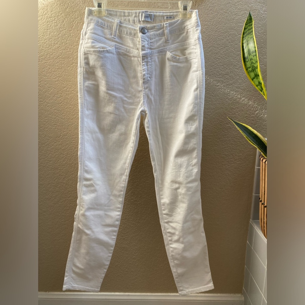Closed White Women's Skinny Jeans size 29